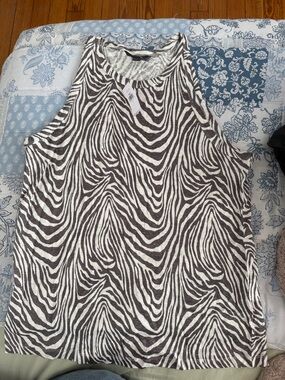 Banana Republic Black and White Zebra Tank